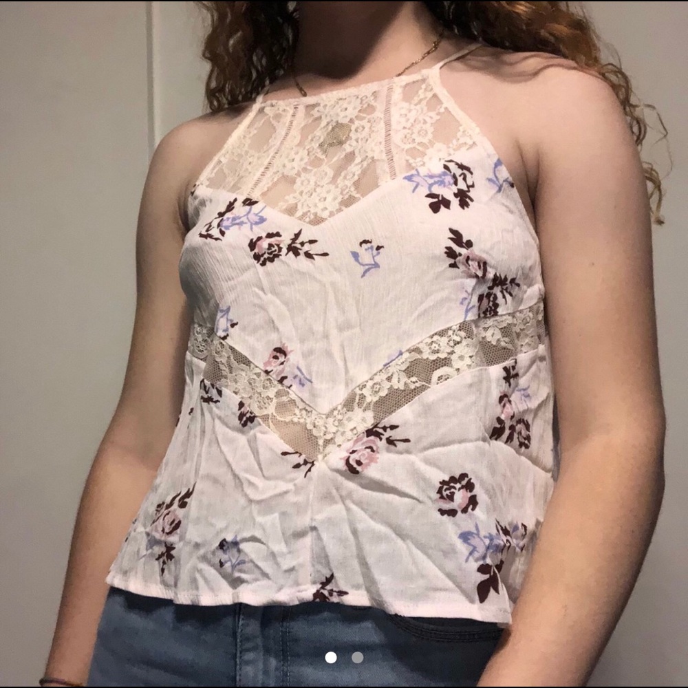 Light pink lace floral tank top from Tilly’s